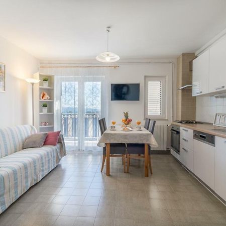 Apartment La Mare Стобрек Экстерьер фото