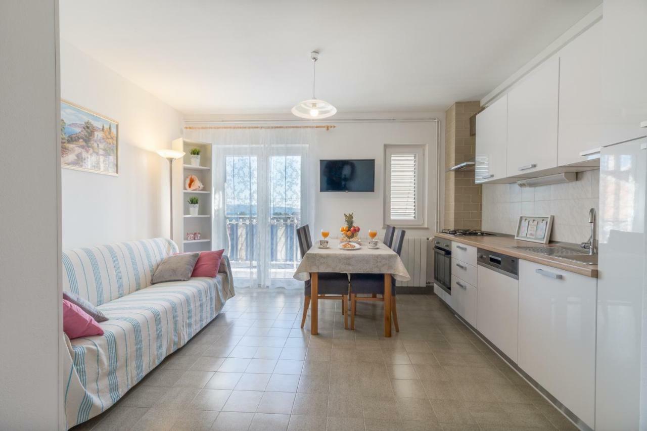 Apartment La Mare Стобрек Экстерьер фото