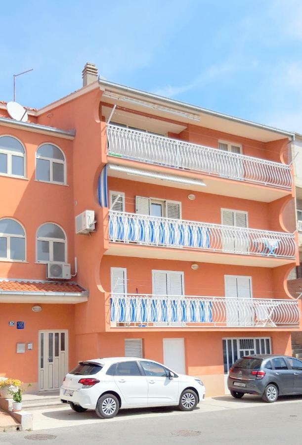Apartment La Mare Стобрек Экстерьер фото